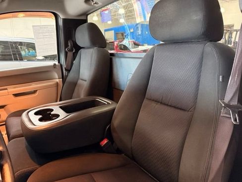 Used 2013 Chevrolet Silverado 1500 W/T w/ LS Package RWD image 18