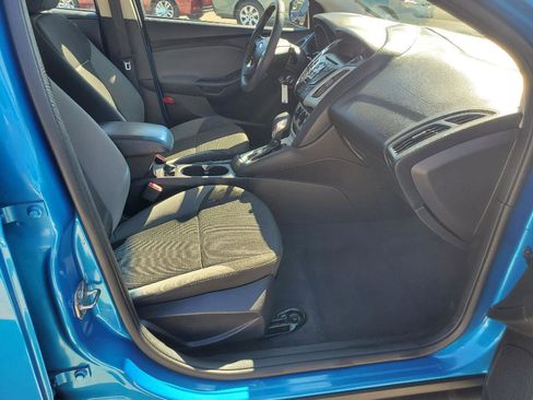 Used 2014 Ford Focus SE FWD image 14