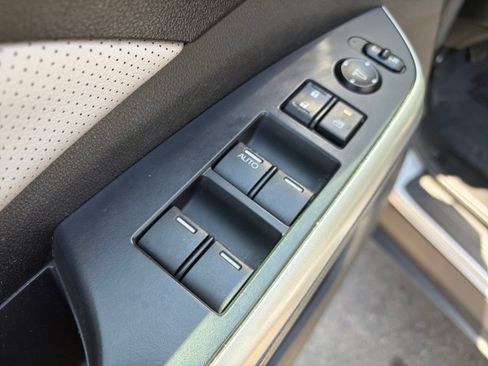 Used 2016 Honda CR-V EX-L image 15