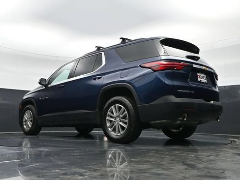 Used 2023 Chevrolet Traverse LT AWD/4WD image 46