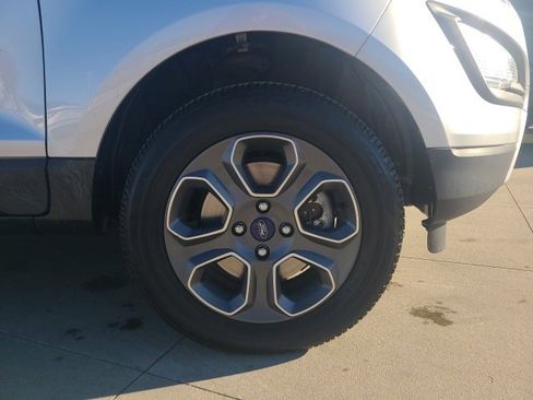 Used 2021 Ford EcoSport S image 9