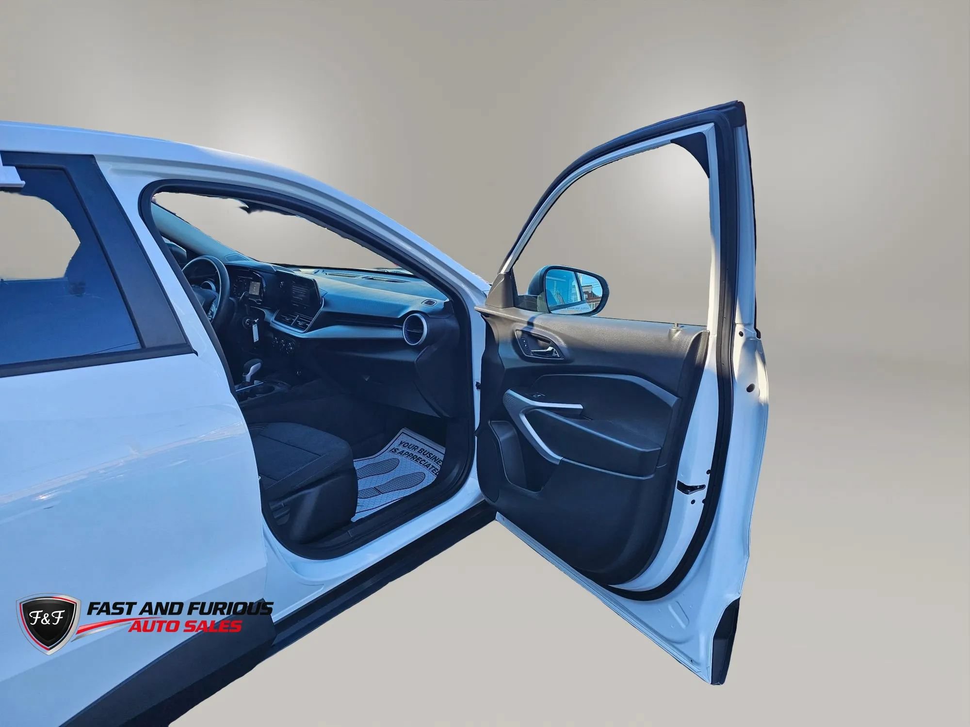 Used 2024 Chevrolet Trax LS FWD image 11
