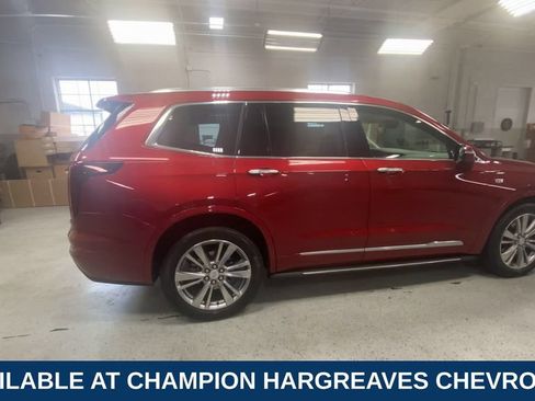 Used 2024 Cadillac XT6 Premium Luxury w/ Technology Package AWD/4WD image 11