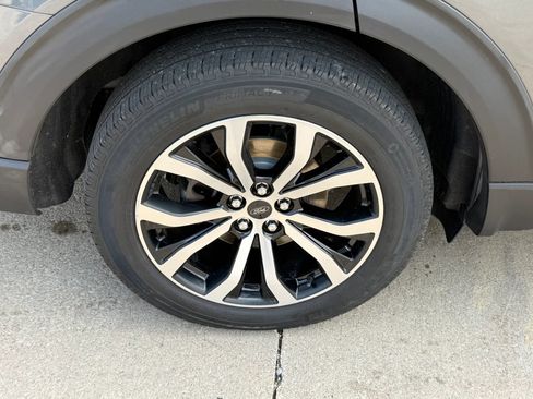 Used 2020 Ford Explorer ST w/ Premium Technology Package AWD/4WD image 48