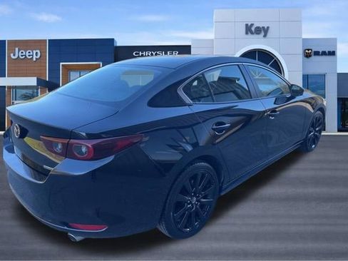 Used 2024 MAZDA MAZDA3 s FWD image 5