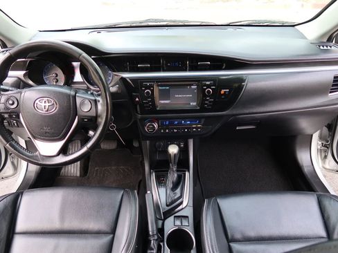 Used 2014 Toyota Corolla S Premium FWD image 19