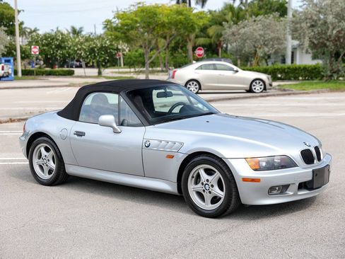 Used 1996 BMW Z3 1.9 RWD image 9