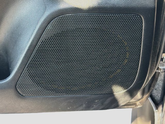 Used 2021 Toyota Tacoma SR5 RWD image 18