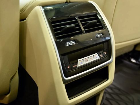 Used 2022 BMW X5 xDrive40i w/ Premium Package AWD/4WD image 20