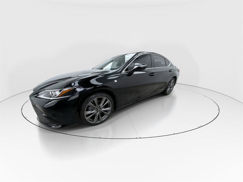 Used 2021 Lexus ES 350 F Sport w/ Accessory Package image 4