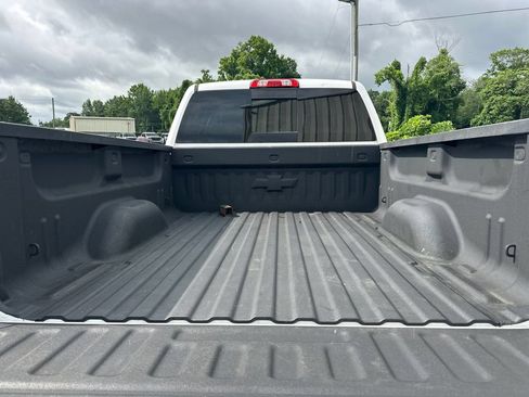 Used 2019 Chevrolet Silverado 2500 High Country w/ Duramax Plus Package AWD/4WD image 19
