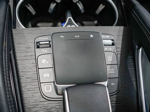 Used 2026 Mercedes-Benz GLS 450 4MATIC image 24