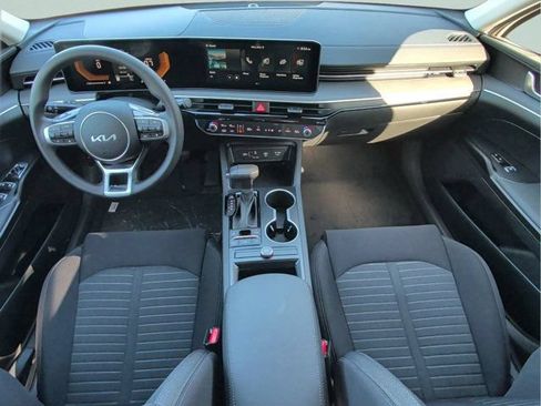 New 2026 Kia K5 LXS FWD image 15