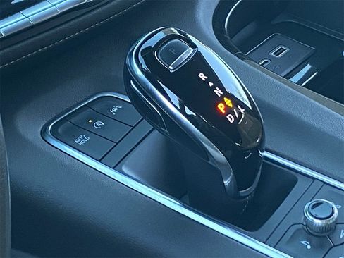 Used 2021 Cadillac Escalade Sport w/ Driver Assist Tech Package image 28