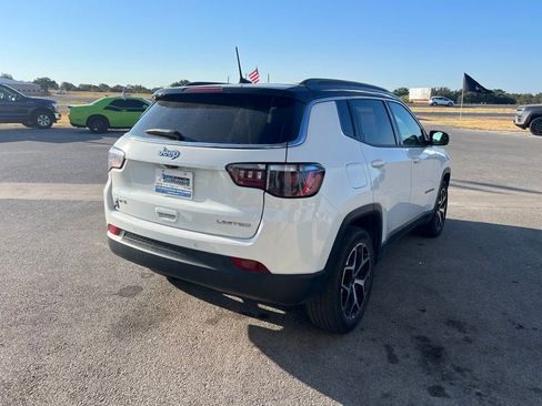 Certified 2025 Jeep Compass Limited AWD/4WD image 4