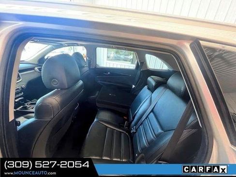 Used 2020 Kia Sorento EX FWD image 8