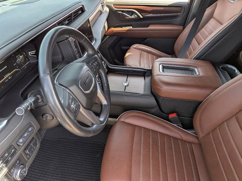 Used 2023 GMC Yukon XL Denali Ultimate image 23