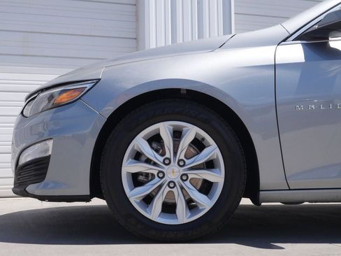 Used 2025 Chevrolet Malibu LT FWD image 6