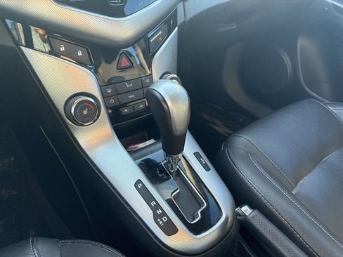 Used 2013 Chevrolet Cruze LTZ image 15
