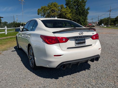 Used 2017 INFINITI Q50 Signature Edition w/ All Weather Package (L93) AWD/4WD image 8