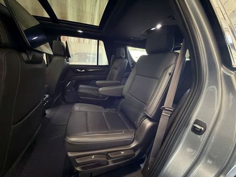 Used 2023 GMC Yukon Denali AWD/4WD image 24