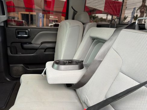 Used 2018 Chevrolet Silverado 1500 Custom w/ Custom Value Package RWD image 21