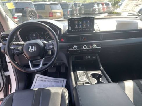 Certified 2025 Honda Pilot EX-L image 19