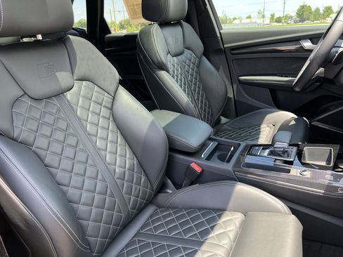 Certified 2023 Audi SQ5 Prestige w/ Prestige Package AWD/4WD image 35