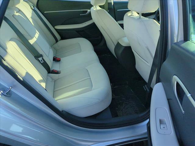 Used 2025 Hyundai Sonata SEL FWD image 19