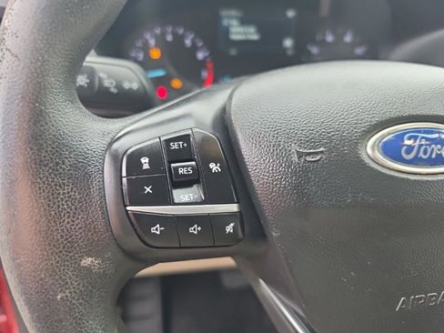 Used 2020 Ford Escape SE FWD image 14