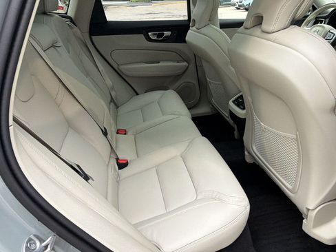Used 2025 Volvo XC60 B5 Ultra w/ Protection Package Premier AWD/4WD image 30