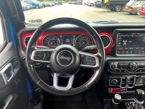 Used 2021 Jeep Gladiator Rubicon AWD/4WD image 17