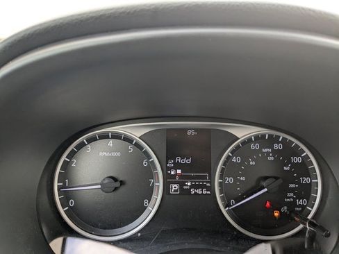 Used 2025 Nissan Kicks Play S FWD image 11