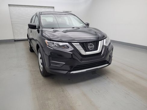 Used 2019 Nissan Rogue S AWD/4WD image 14