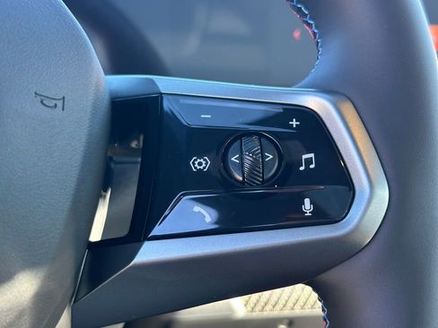 New 2025 BMW i5 M60 w/ Premium Package image 29