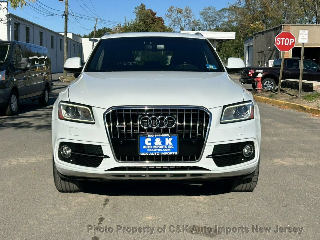 Used 2017 Audi Q5 2.0T Premium Plus w/ Technology Package AWD/4WD image 3