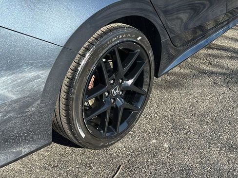 Used 2023 Honda Civic Sport image 8