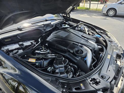 Used 2013 Mercedes-Benz S 550 w/ Sport Pkg Plus One image 36