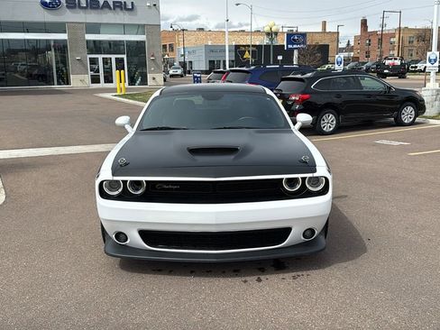 Used 2018 Dodge Challenger T/A RWD image 2