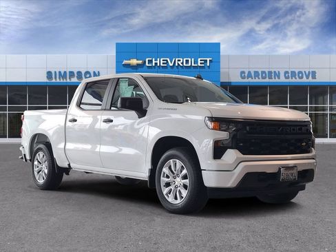 Used 2026 Chevrolet Silverado 1500 Custom RWD image 1