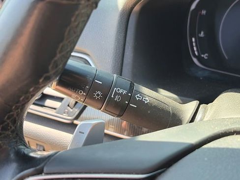 Used 2019 Honda Accord Sport image 19