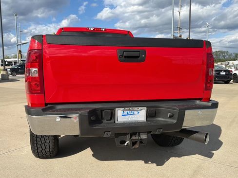 Used 2011 Chevrolet Silverado 2500 LT w/ Interior Plus Package AWD/4WD image 20
