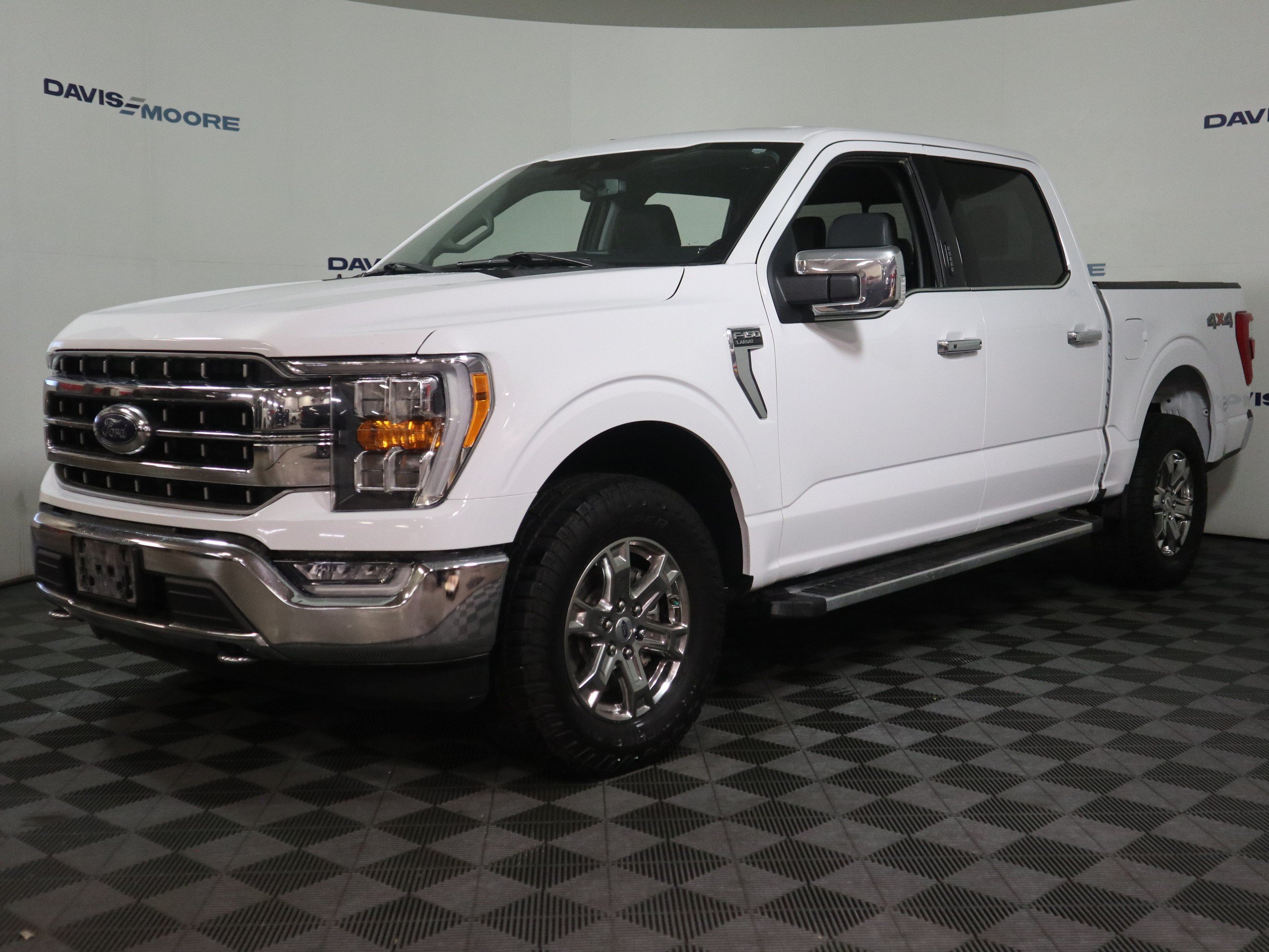 Used 2023 Ford F150 Lariat AWD/4WD image 11