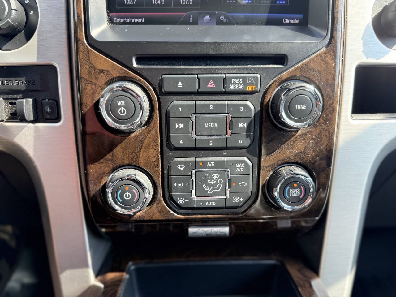 Used 2013 Ford F150 Platinum AWD/4WD image 28