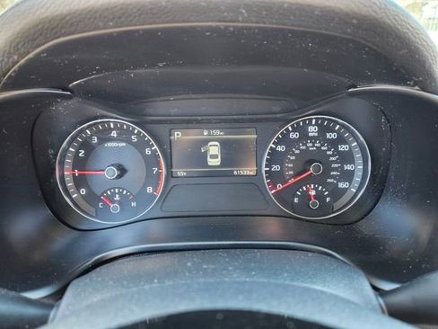 Used 2024 Kia Forte LXS FWD image 29