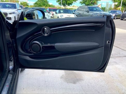 Used 2023 MINI Cooper S w/ Signature Upholstery Package FWD image 24