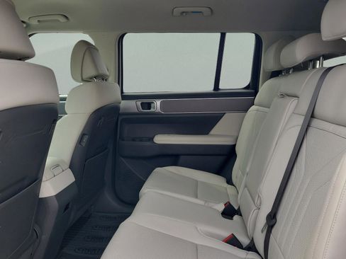 New 2026 Hyundai Santa Fe SEL image 6