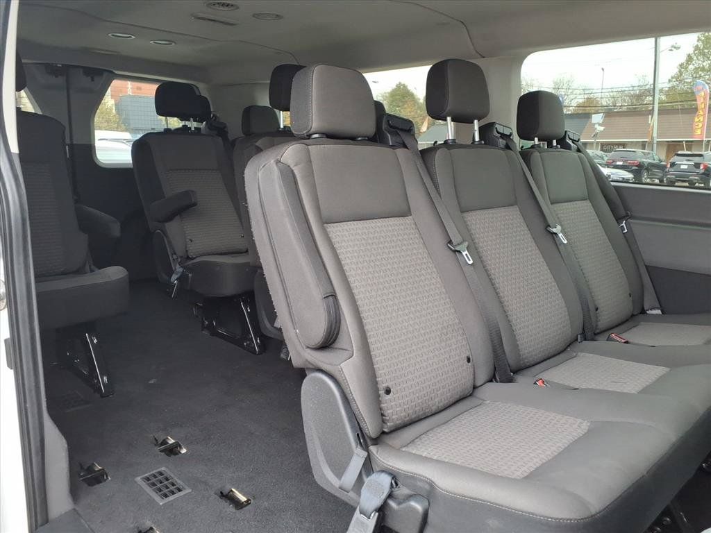 Used 2023 Ford Transit 350 XLT RWD image 14