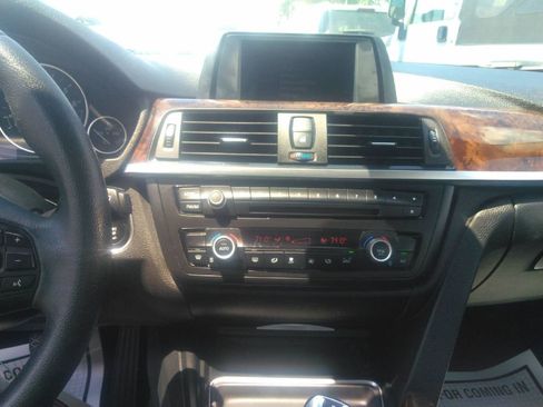 Used 2014 BMW 328i Sedan image 11