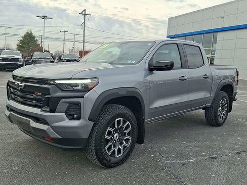 Certified 2023 Chevrolet Colorado Z71 w/ Advanced Trailering Package image 3
